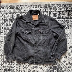 Men's Levi’s Black Denim Jacket vintage fit